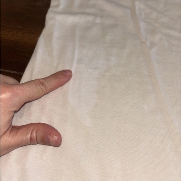 Nike Tee Men's Tshirt Mushroom Logo Beige Size Medium With Flaw - Picture 12 of 13